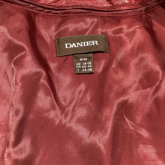 Danier Red Leather Fitted Red Jacket - Picture 4 of 7